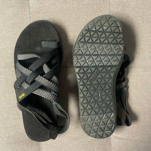 Teva Sandal sz 8